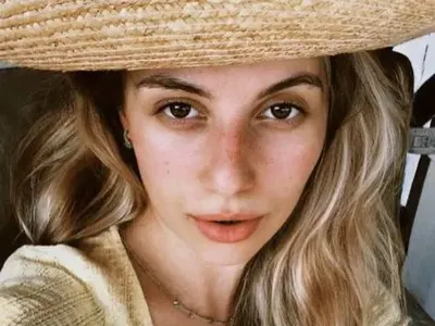 Михаела Маринова показа годежен пръстен! Ще има ли сватба? (ФОТО по-долу)