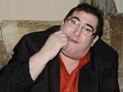 Митьо Пищова става вице на Луна! Ще помилва невинните от затвора