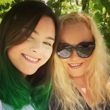 Наталия Симеонова поздрави дъщеря си: Пази се, моля те!