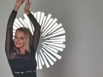 Нели Рангелова шашна с провокативна сесия (СНИМКИ)