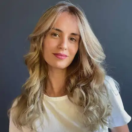 Радина Кърджилова  вече е блондинка