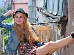 Щерката на Ваня Щерева сияе след побоя във Варна