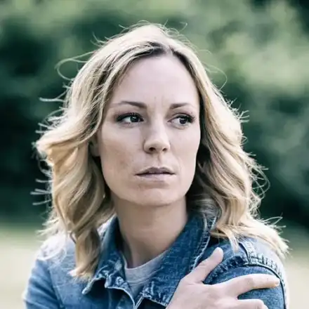 Силвия Петкова си счупи пръста