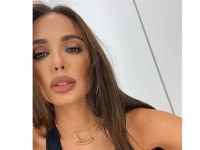 Стана горещо! Николета Лозанова показа бомбите! (ФОТО)