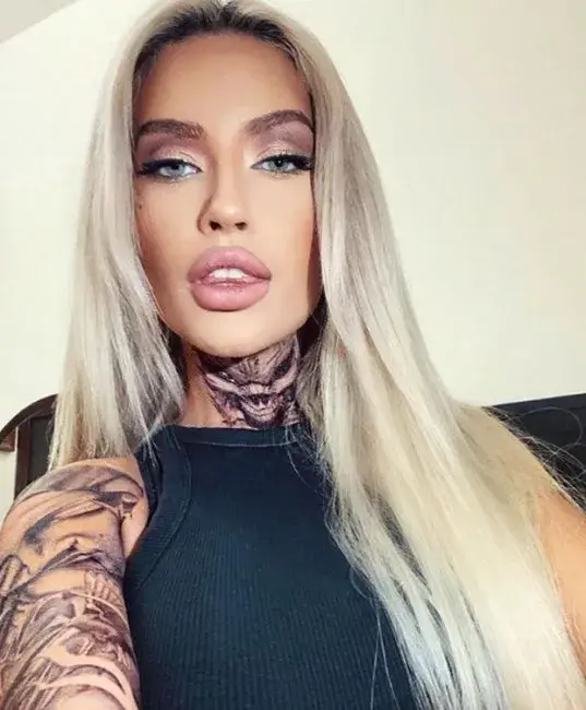 Тита се нашари като Благо Джизъса, вече не прилича на себе си