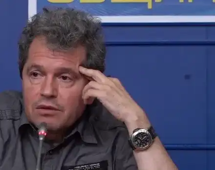 Тошко Йорданов гъзарее с часовник за 14 бона