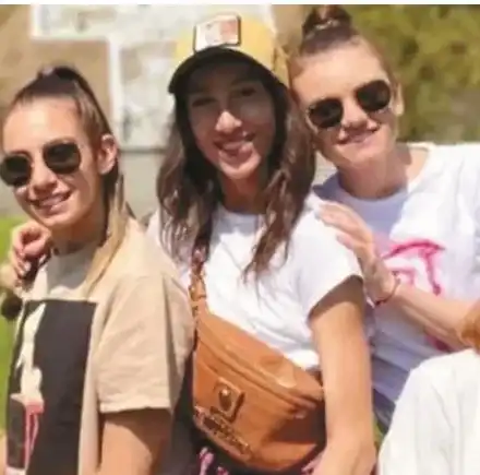 Ванга води гимнастичките до златото! (Молитвите им край Рупите бяха чути)