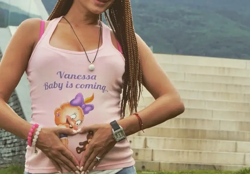 Виктория Джумпарова роди син на бивш депутат