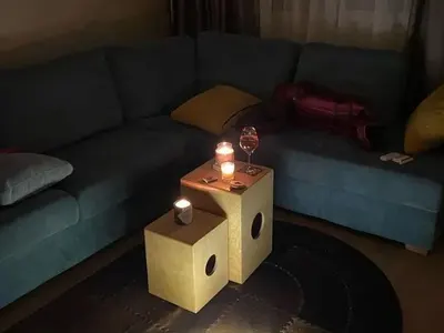 Алекс Сърчаджиева отново без ток! Вижте как се справя с проблема (ФОТО)