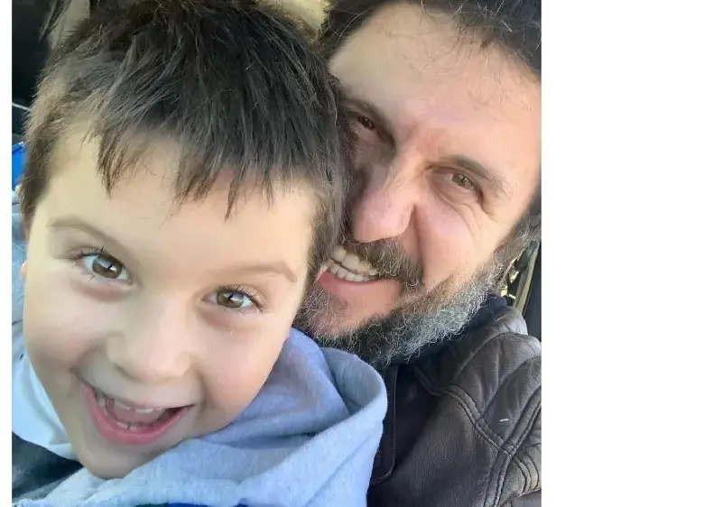 Асен Блатечки записа сина си в музикално учлище