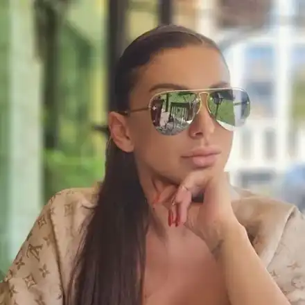 Емануела с нов татус! Посвети го на сина си (Вижте го)