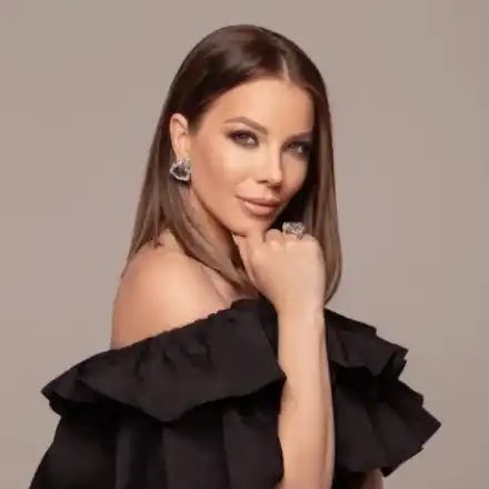 Емилия ражда по Нова година