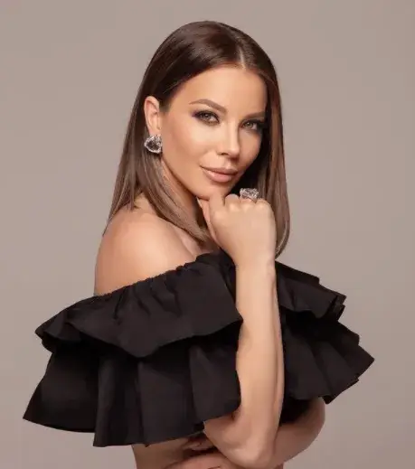 Емилия ражда по Нова година