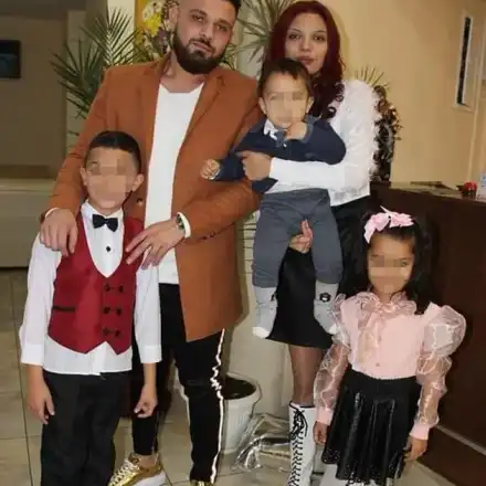 Фолкпевецът Фараона: 1 млн. изкарах от бакшиши, чакам Митко Пайнера да ми се обади!