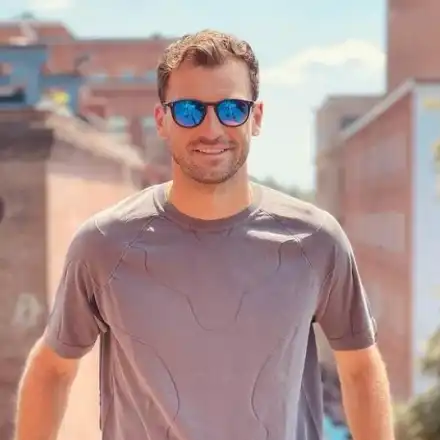 Григор Димитров побърка фенките си с ГОРЕЩА фотосесия (Вижте)