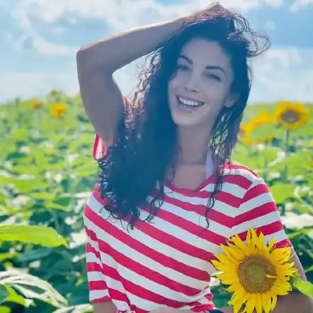 Хакнаха Биляна Йотовска! Мъжът й Митко Димитров с фалшив профил