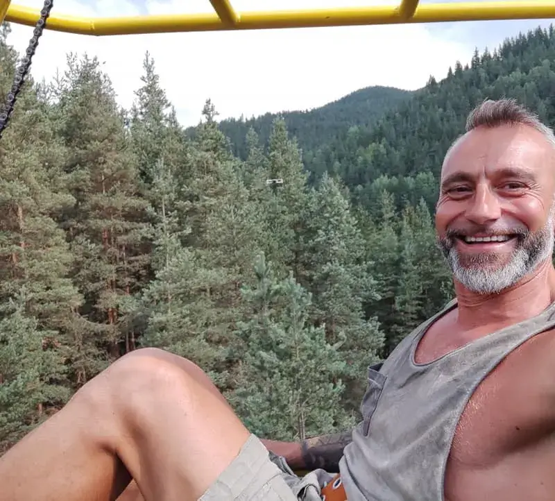 Калин Вельов се пусна с алпийски тролей