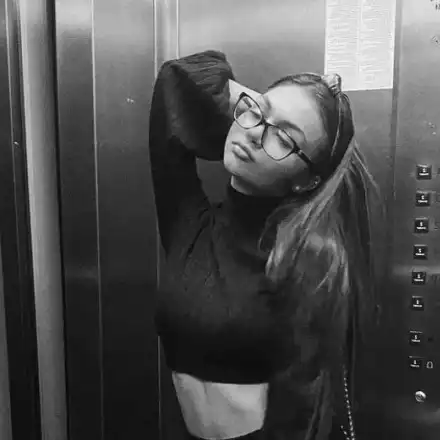 Крисия: Не искам да пораствам (Пише нова песен)