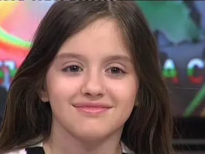 Лидия от детската „Евровизия“ фаворит в „Гласът на България“ (15-годишното момиче е истинска красавица)