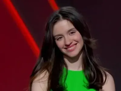 Лидия от детската „Евровизия“ фаворит в „Гласът на България“ (15-годишното момиче е истинска красавица)