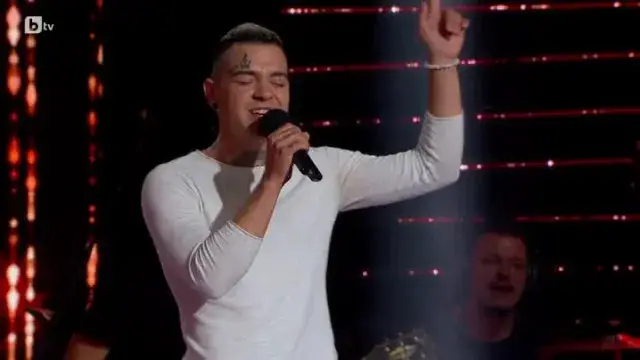 Mайката и сестрата Димитър от „Гласът на България” се самоубиват, когато е на 18 г.