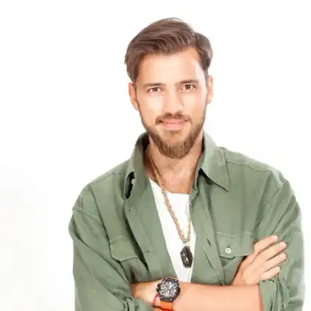 Мартин от  „Ол инклузив”  смени Калин  Врачански в „Братя”