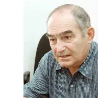 Нагло! Община Трявна прецака Минчо Празников с 8 бона (Продали имот на съпругата му без нейно знание - Всичко за скандала)