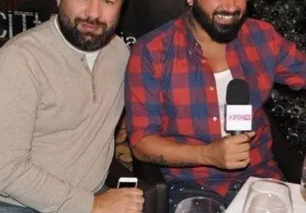 Не искат Азис в Турция, вестник го обяви за  „обратен извратеняк“, Стораро го измести от сцената