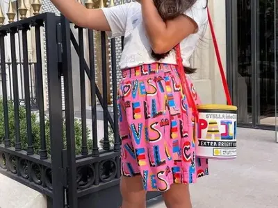 Никол на Николета с дрехи за 1000 лева и телефон за 2 бона! (ФОТО)