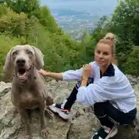 Нина Николина и Галя от „Сатен“ катерят планини с куче! (СНИМКИ)