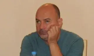 Орхан Мурад приет в болница с коронавирус