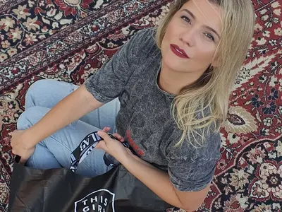 Пет успели жени разкриват провалите си в комедийно шоу