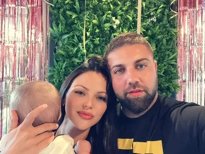 Починалият фолк певец Ангел дни преди смъртта си: Да чукна на дърво, здрав съм! (Остави 1-годишно бебе)