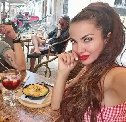 Райна заби  млад ветеринар