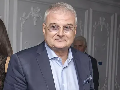 Само Ирен Онтева не може да прежали Христо Сираков и почете паметта му