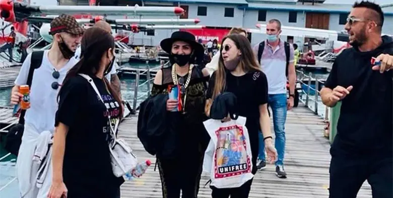 Софка заведе новата на Лоренцо чак на Малдивите (Защо го няма Гринго?)