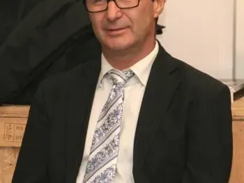 Спряха медикаментите, които държаха в изкуствена кома Владимир Каролев