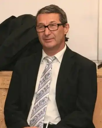 Спряха медикаментите, които държаха в изкуствена кома Владимир Каролев