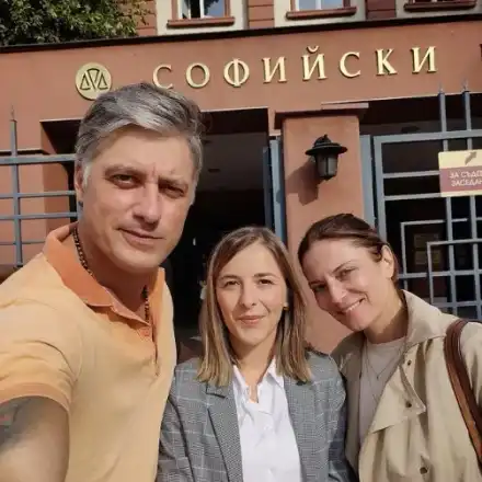 Владо Карамазов отрече, че си е сменил фамилията