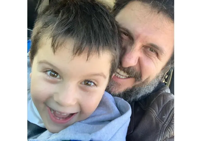 Асен Блатечки записа сина си в музикално учлище