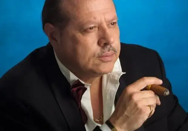 Агент Тенев  при президента  с Аня Пенчева  и бившата си