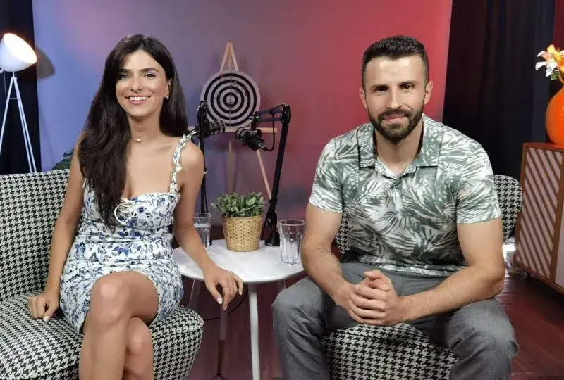 Aндреа Банда Банда  отрязала Георги Блажев