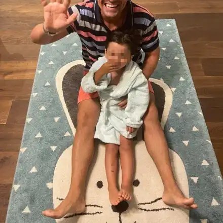 Андрей от „Фермата” вкара сина си във фитнеса