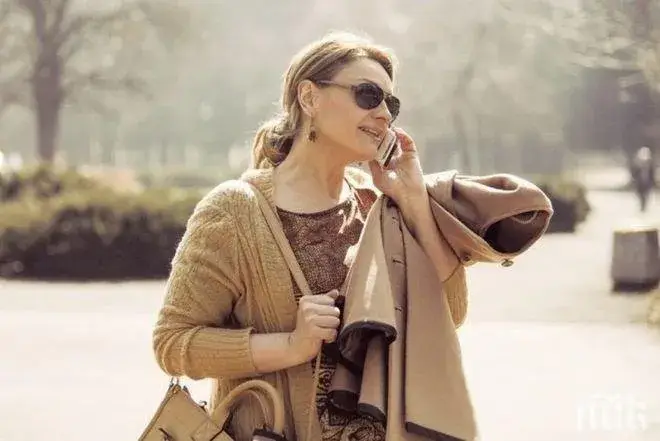 Ани Слич пафка като комин