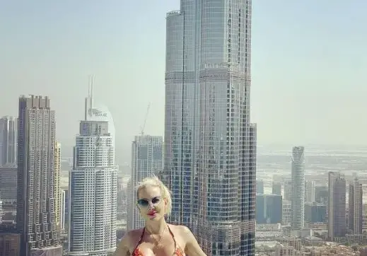 Антония Петрова на почивка за 10 бона в Дубай