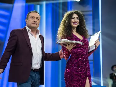 Асистентка на Рачков – оперна певица с гадже нацепен барман(Снимки)