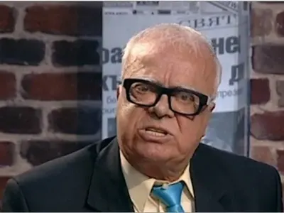 „Аз съм сам,  никой си нямам”,  са последните думи  на Юлиан Вучков