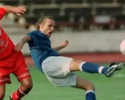 Бивши футболисти на ЦСКА станаха млади дядовци, бащата ще играе днес за Арда