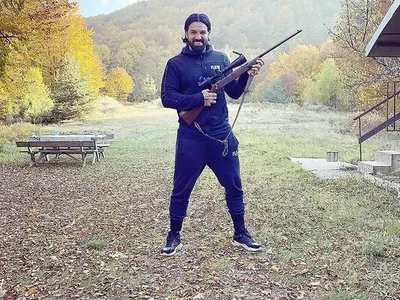 Благо Джизъса сложи ботокс и заприлича на талибан