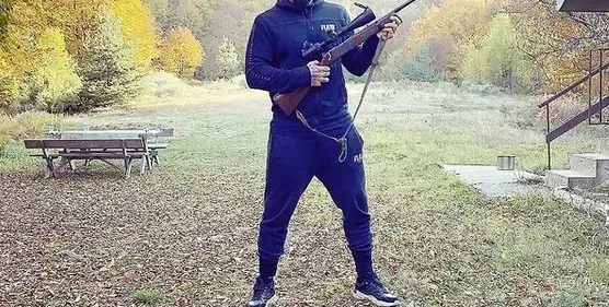 Благо на Златка заприлича на талибан, пере кючеци в Родопите (Снимки)
